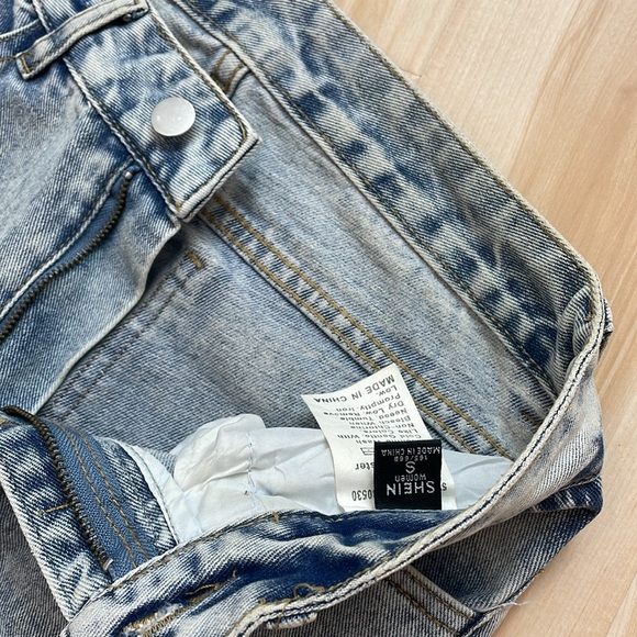 Great condition jeans SHEIN - Picture 3 of 5